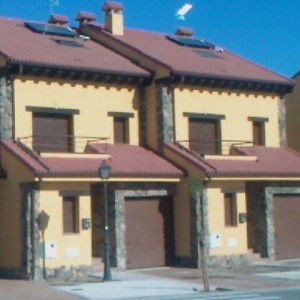 3 fases de viviendas unifamiliares en Segovia 